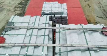 阜阳 芝麻白仿形加直形路沿石出货日常