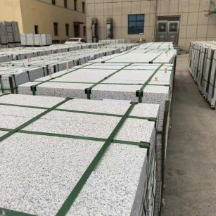 阜阳 白麻花岗岩5.0公分荔枝面地铺石