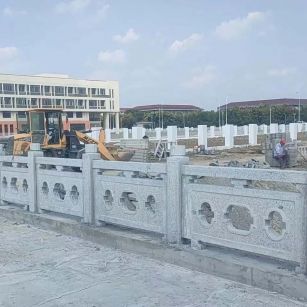 阜阳 白麻花岗岩荔枝面河道栏杆