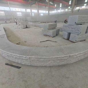 阜阳 芝麻白异形坐凳，自然面光面弧形加工