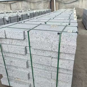 阜阳 白麻花岗岩路沿石，弧形路沿石，道牙石，马路牙子，界石，路缘石，平沿石，直岩石，平缘石等