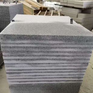 阜阳 芝麻白5公分火烧地铺成品，900*400，规格可定制