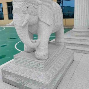 阜阳 白麻花岗岩动物异形石雕-大象