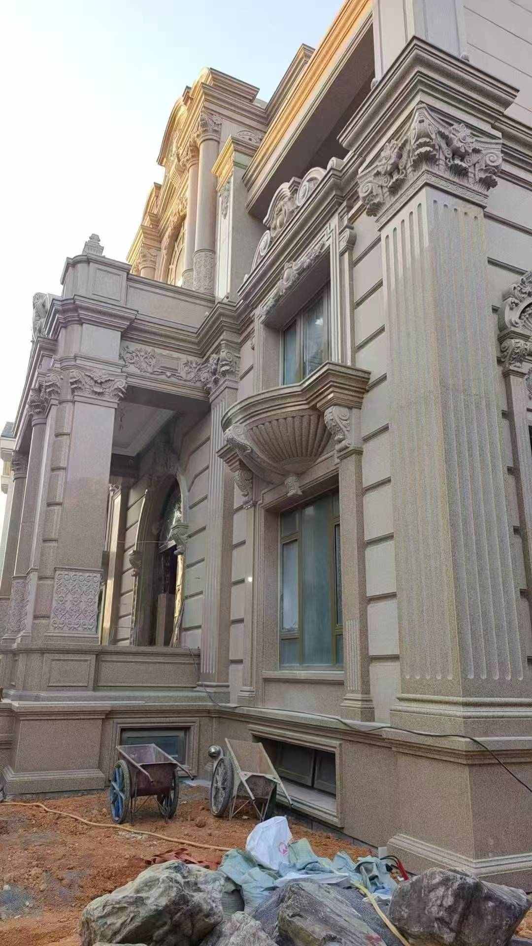 阜阳 黄金麻花岗岩光面别墅外墙干挂施工完成