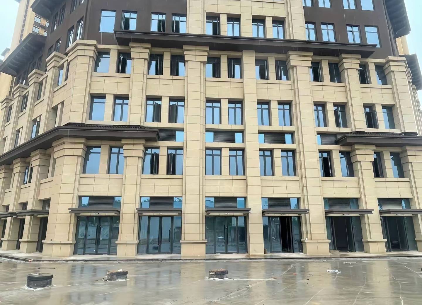 阜阳 黄金麻花岗岩荔枝面小区外墙干挂