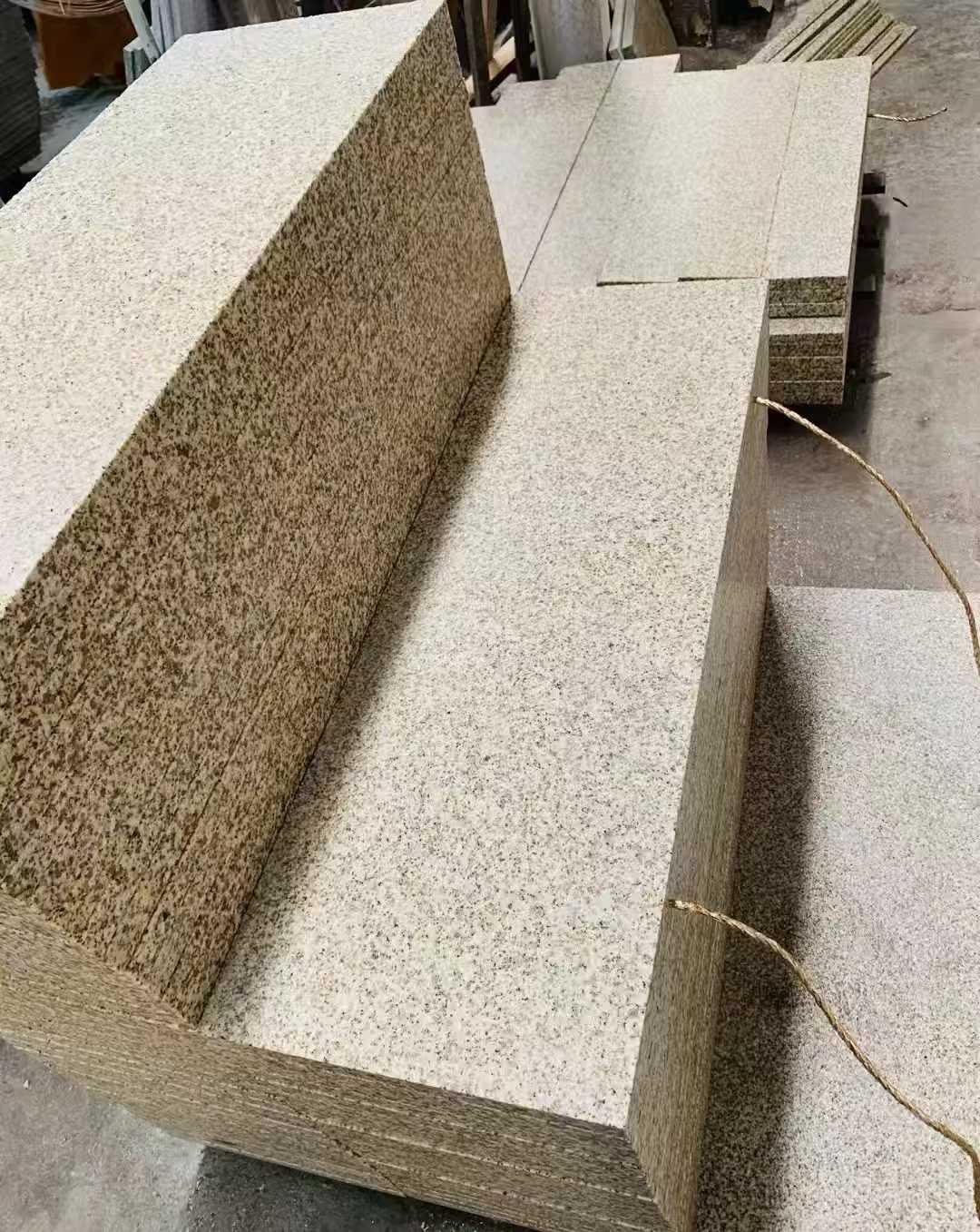 阜阳 黄金麻荔枝面外墙干挂成品