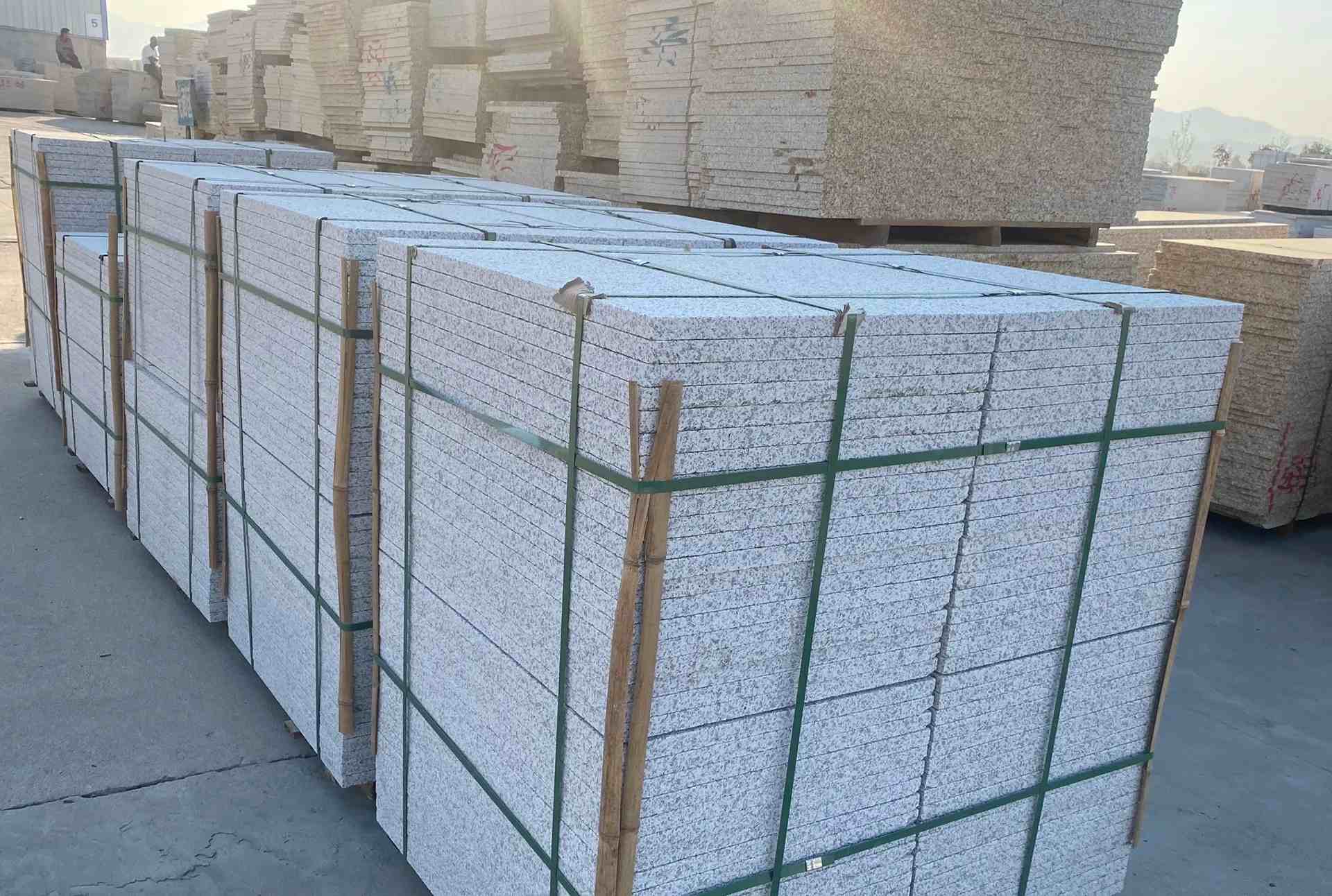 阜阳 白麻花岗岩荔枝面地铺石