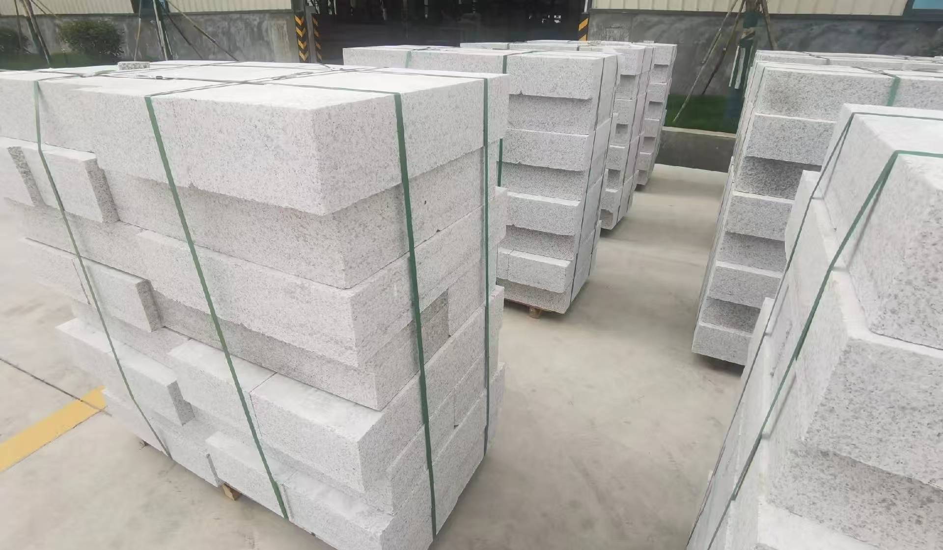 阜阳 白麻花岗岩路沿石，立缘石，平缘石，路牙石，道牙石，马路牙子等