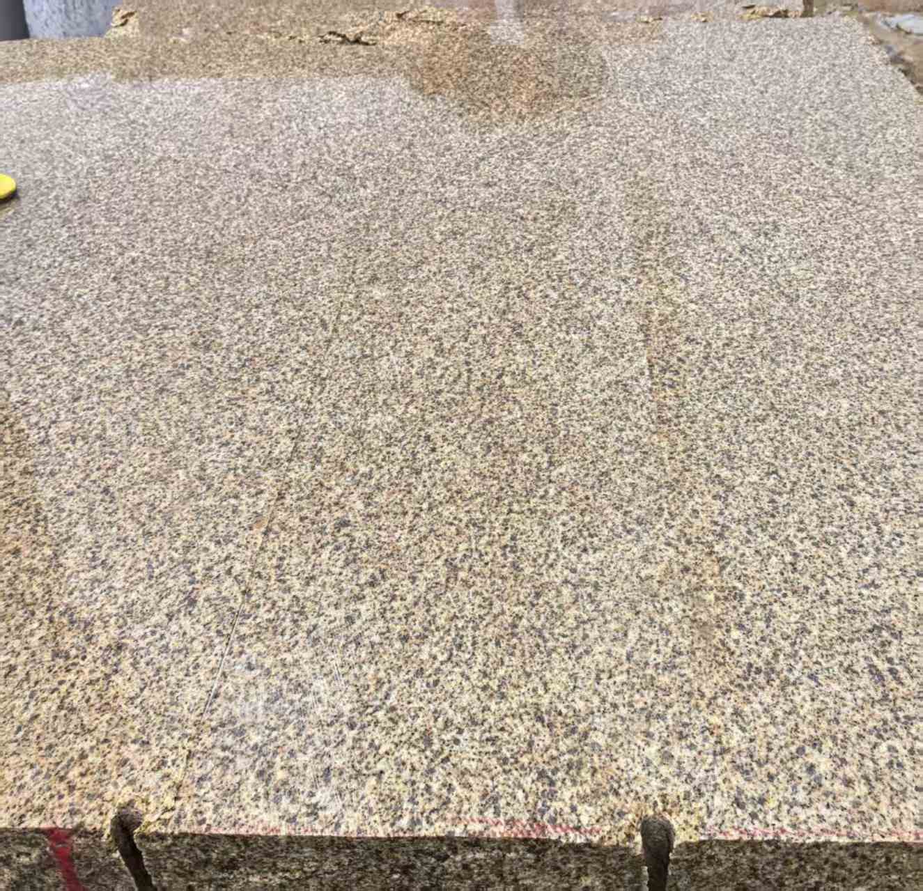 阜阳 黄金麻花岗岩石材方料